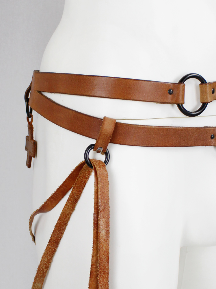 af Vandevorst brown horse riding belt with bronze hoops, straps and cross fall 2011 (13)