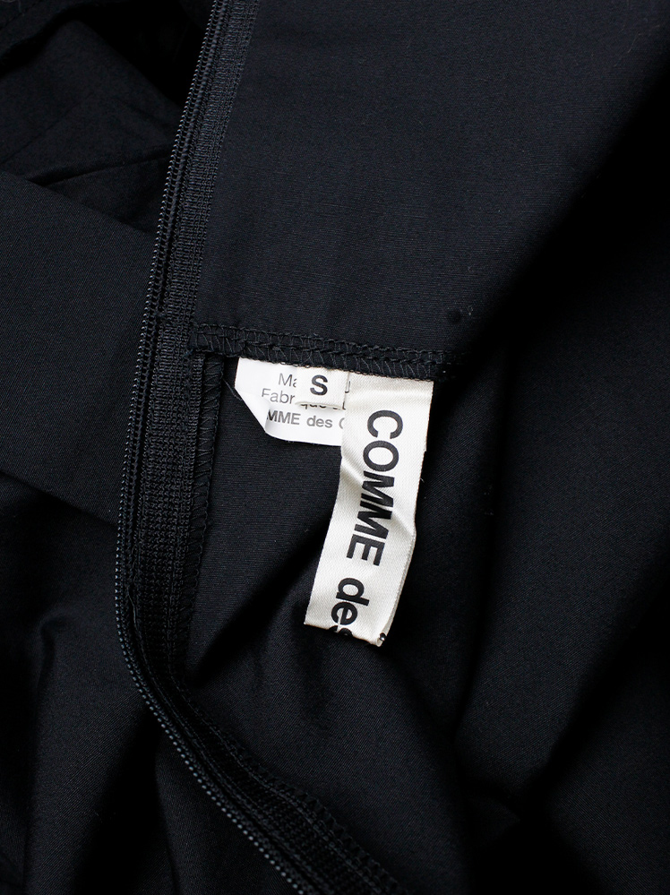 Comme des Garçons black sculptural top with pouch attached by straps spring 2014 (4)