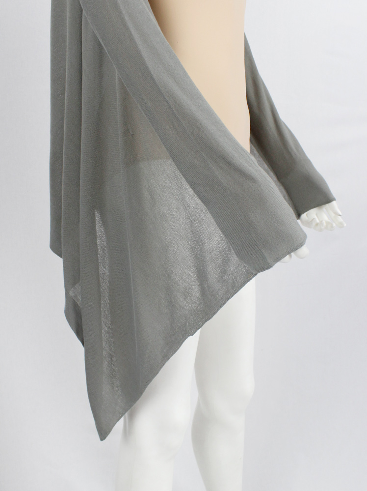 Maison Martin Margiela grey cape cardigan with integrated sleeves spring 2008 (12)