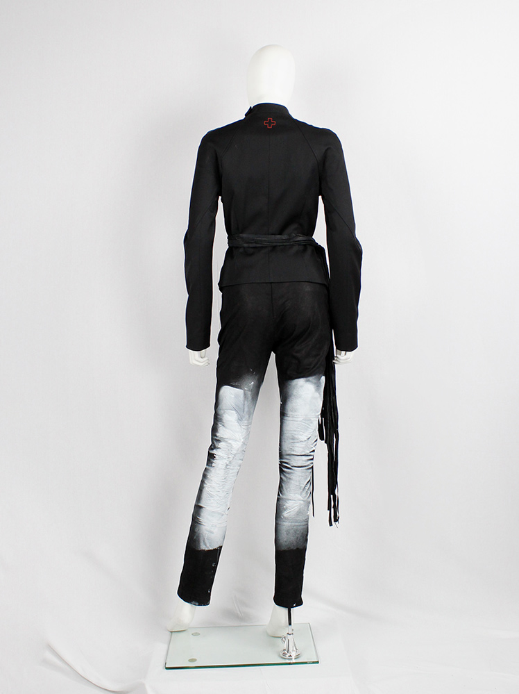 af Vandevorst black leather trousers spraypainted white fall 2015 performance (3)