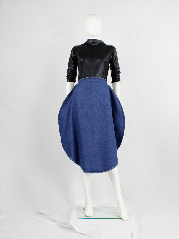vintage Maison Margiela MM6 denim skirt made of a two-dimensional circle fall 2020 (1)