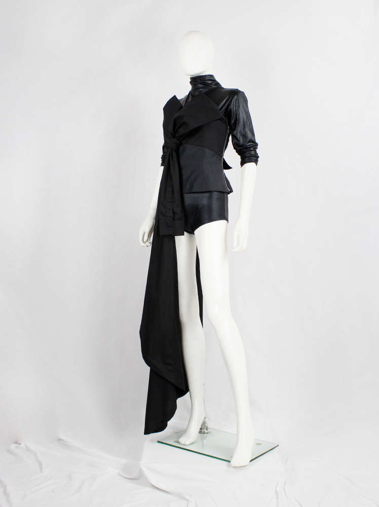 vintage a f Vandevorst black bustier of a shirtdress with large bow and sash fall 2017 couture (18)