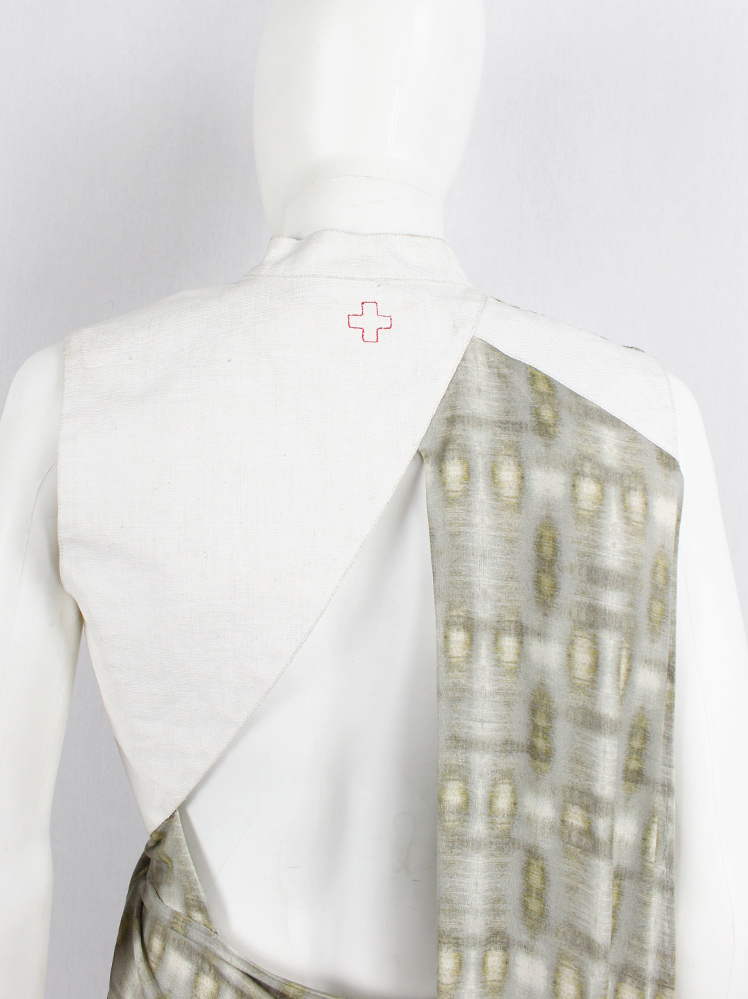 vintage a f Vandevorst beige draped top with white coated jute shoulder panel and open back spring 2011 (11)