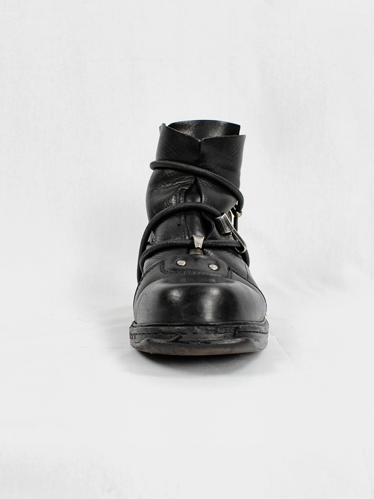 Dirk Bikkembergs black mountaineering boots with metal heel and elastics fall 1996 (6)
