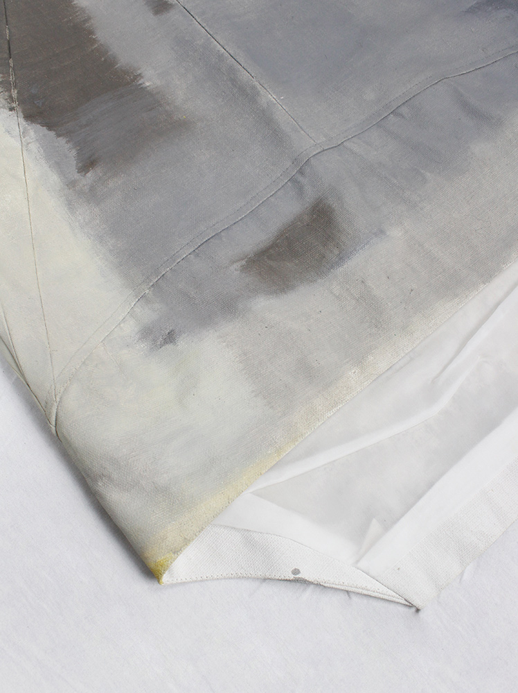 af Vandevorst grey geometric skirt hand-painted by Katrien Wuyts spring 2011 (18)