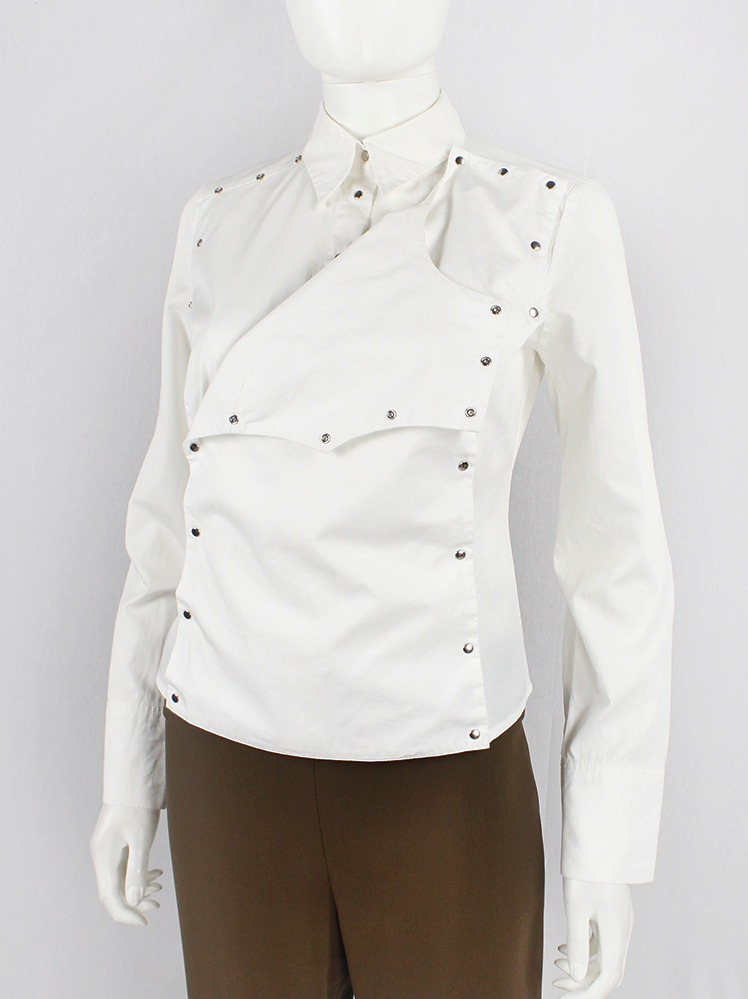 vintage AF Vandevorst white shirt with silver studs and removable front panel fall 1998 (13)