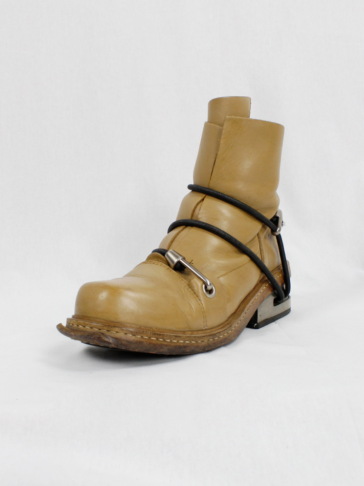 vintage Dirk Bikkembergs cognac brown mountaineering boots with black elastic fall 1996 (5)