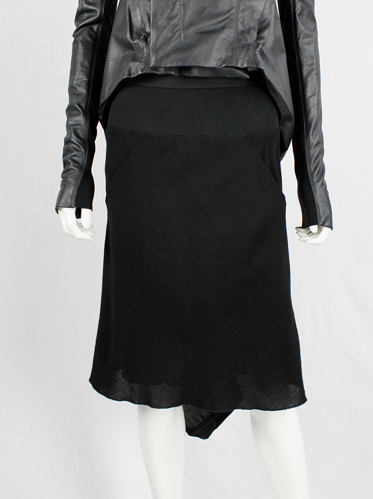 vintage Rick Owens GLEAM black midi-length skirt with geomatric back fold fall 2010 (1)