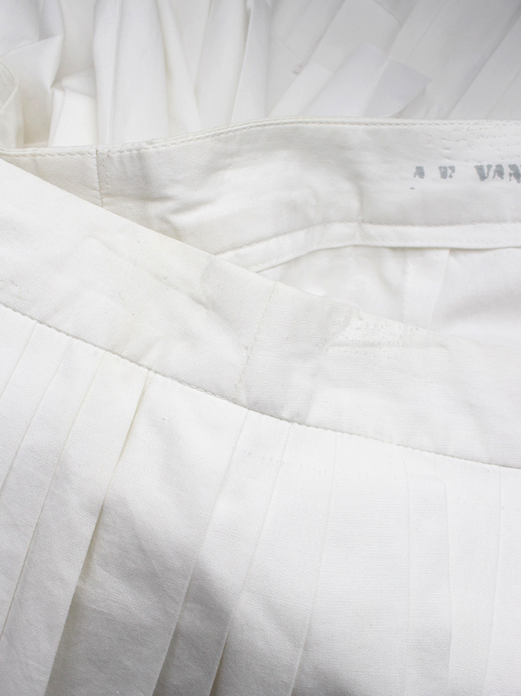 vintage Vandevorst white layered skirt with multiple pleated panels spring 2004 (12)