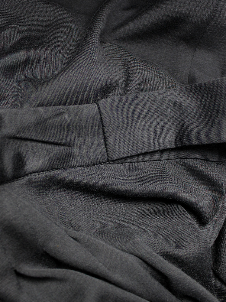 vintage Veronique Branquinho dark grey skirt with panels of macramé decoration and fringes spring 2007 (12)