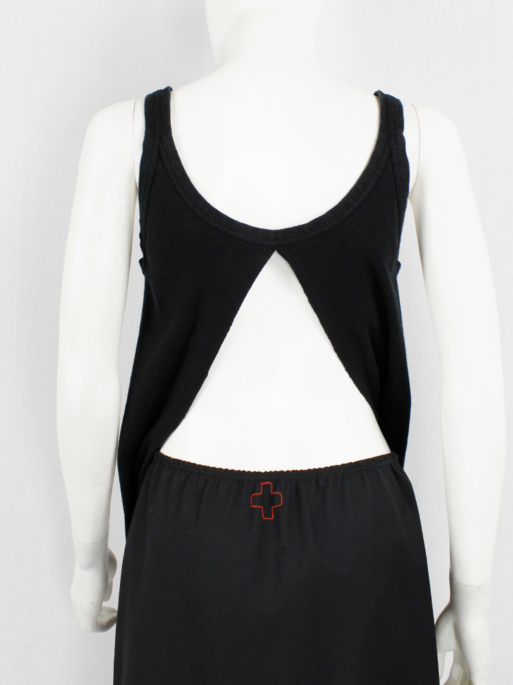 vintage Maison Martin Margiela black backless tanktop draped on the front of the body spring 2004 (8)