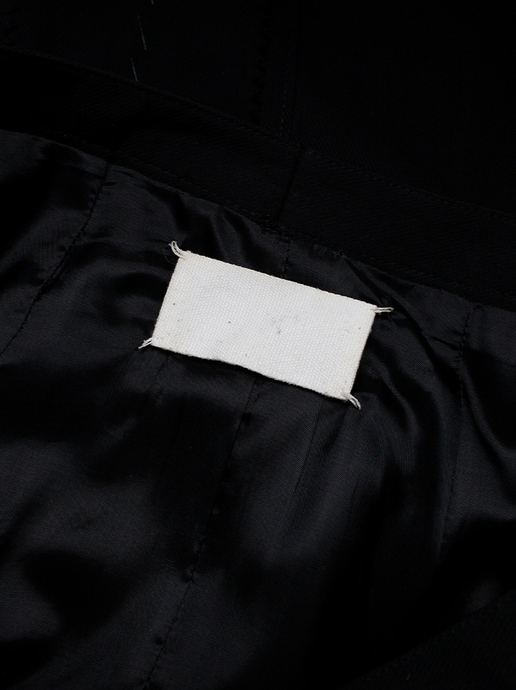 Maison Martin Margiela black oversized skirt tailored outwards with split zipper fall 2005 (10)