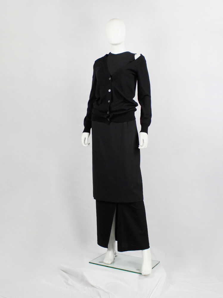 Maison Martin Margiela black stretched out cardigan hanging off the shoulder fall 2007 (17)