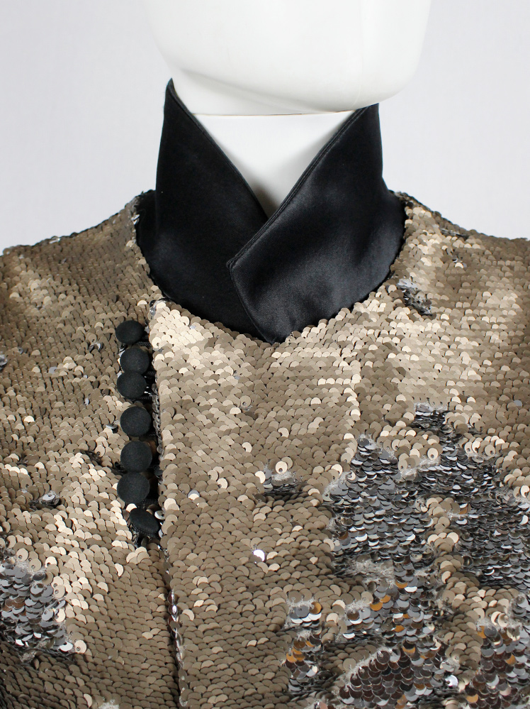 shop vintage af Vandevorst gold sequinned waistcoat with black wedding garment details spring 2017 (16)