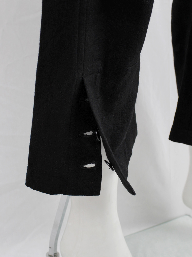 vintage Ann Demeulemeester black cropped trousers with button closures at the ankles (3)