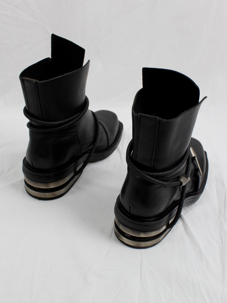vintage Dirk Bikkembergs black mountaineering boots with metal heel and black elastic fall 1996 (6)