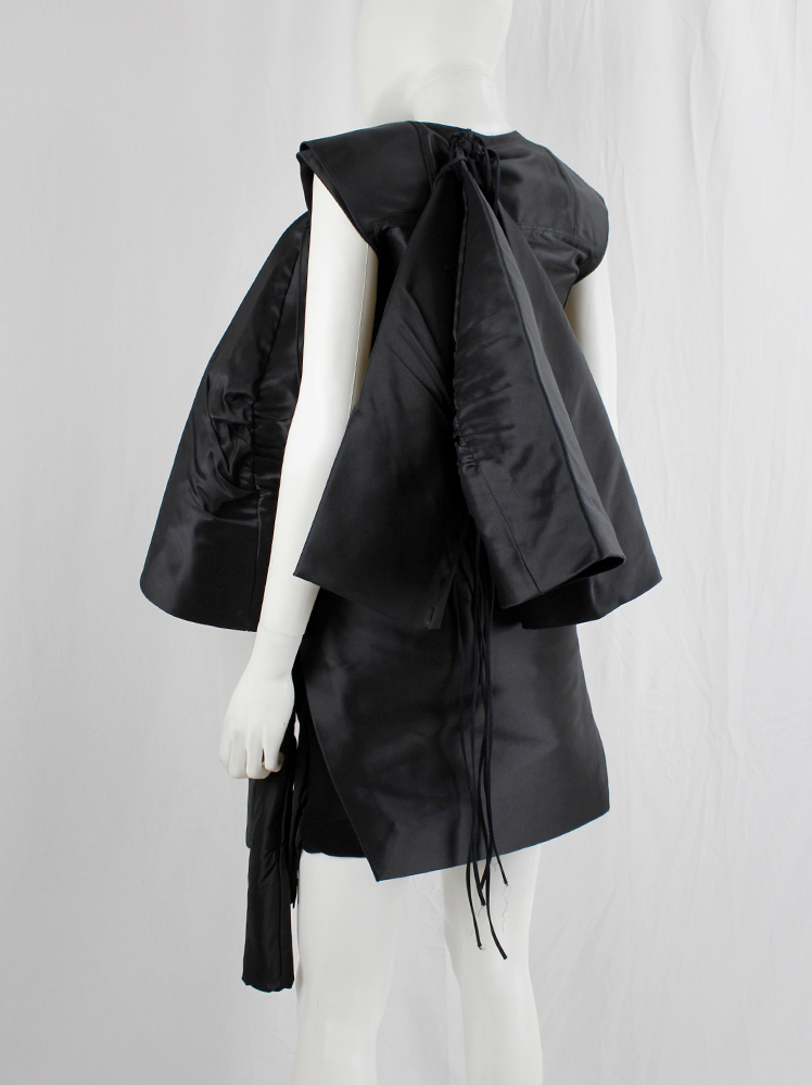 Rick Owens FAUN black geometric vest with hanging sea sponges or bells spring 2015 (1)
