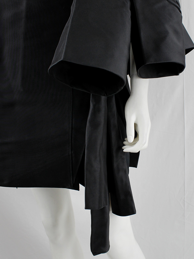 Rick Owens FAUN black geometric vest with hanging sea sponges or bells spring 2015 (13)