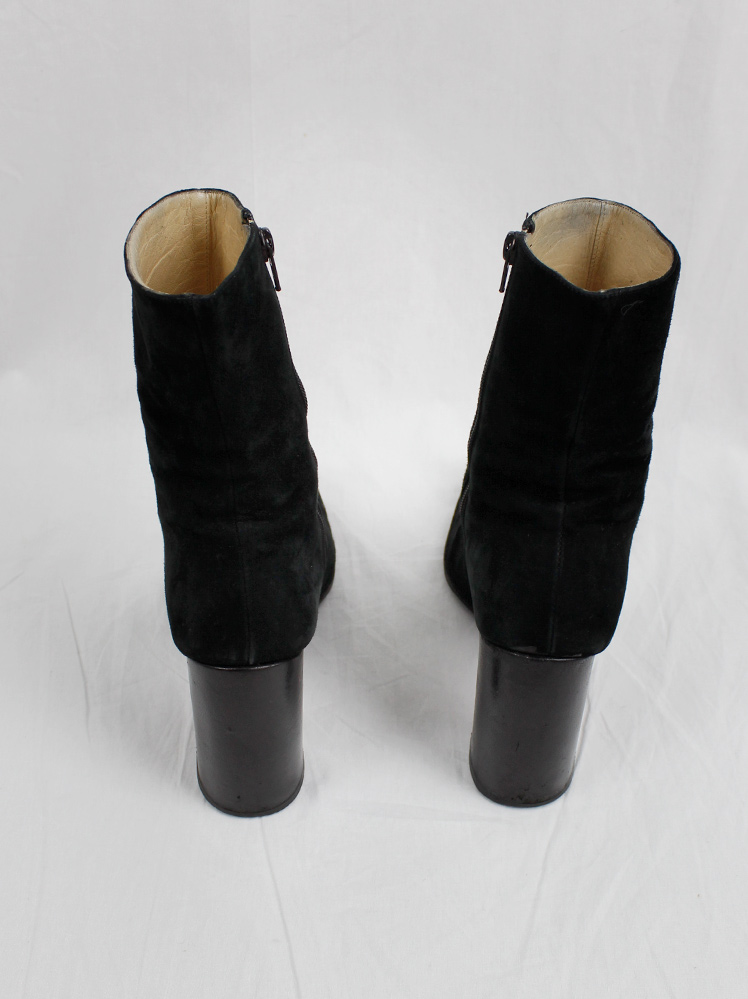 vintage Ann Demeulemeester black suede ankle boots with red inner banana heel fall 1996 (13)