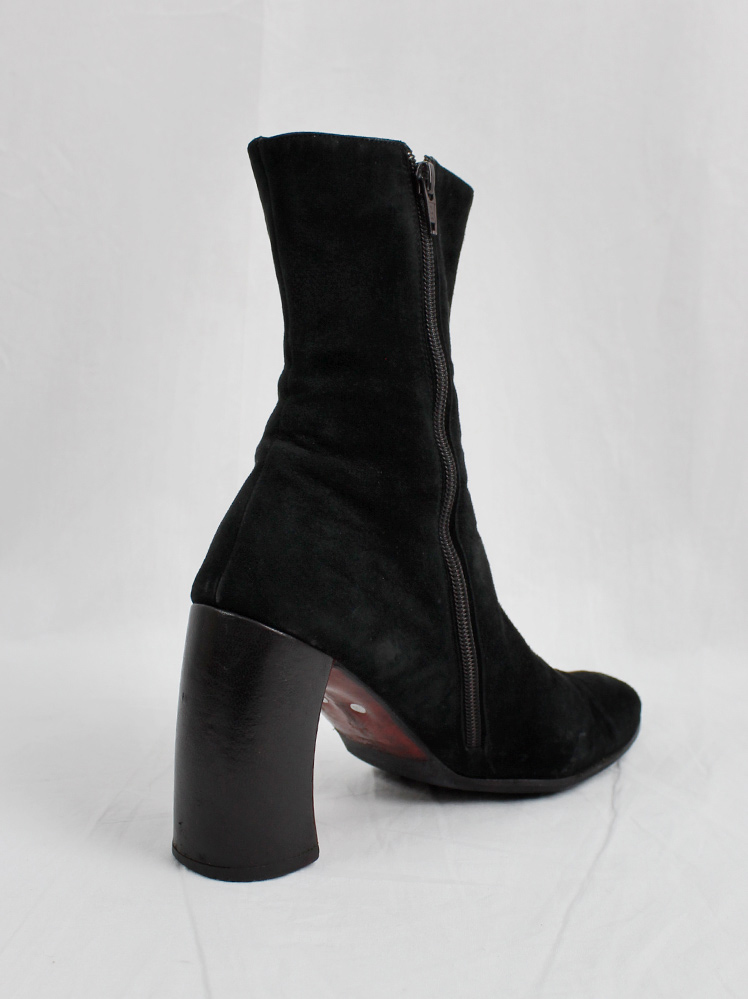 vintage Ann Demeulemeester black suede ankle boots with red inner banana heel fall 1996 (16)