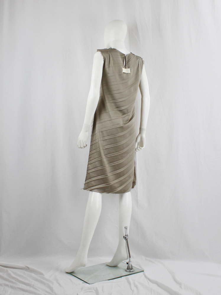 vintage Maison Martin Margiela grey inside-out shift dress with diagonal pleats and frayed edges fall 1993 (18)