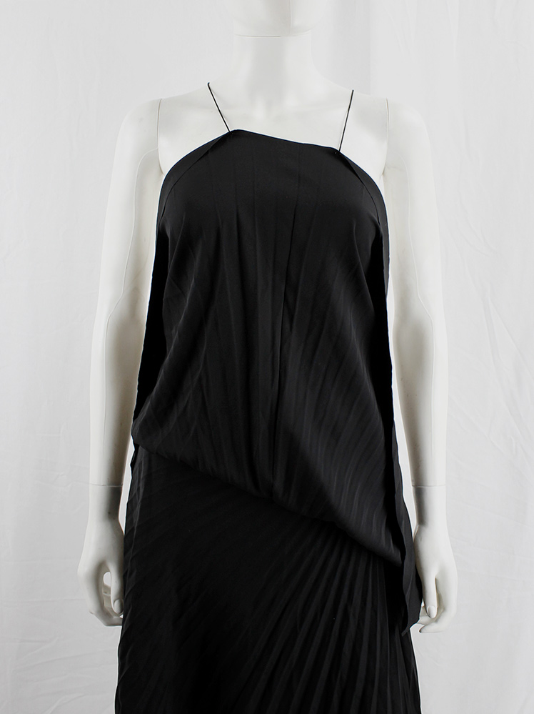 vintage af Vandevorst black draped backless dress with accordeon pleats spring 2014 (13)
