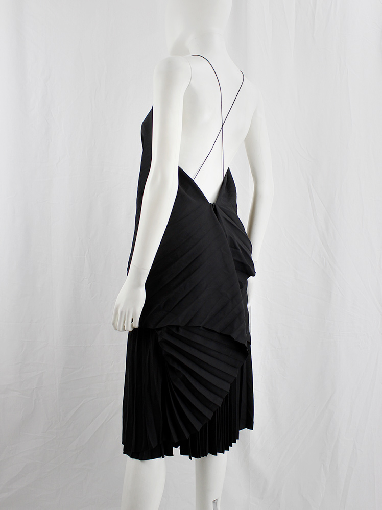 vintage af Vandevorst black draped backless dress with accordeon pleats spring 2014 (3)