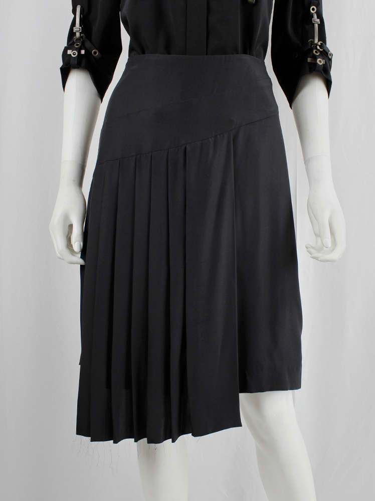 vintage A.F. Vandevorst black silk midi-skirt with longer pleated panel and frayed edges (4)