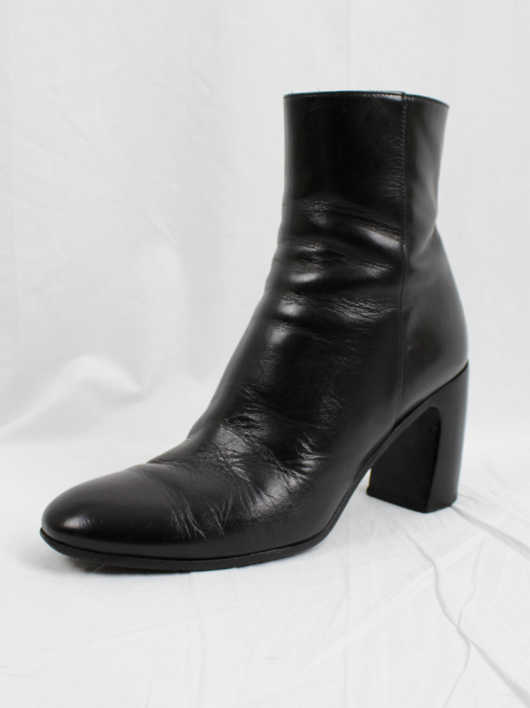 vintage Ann Demeulemeester black ankle boots with inwards curved heel 1990s 90s (8)