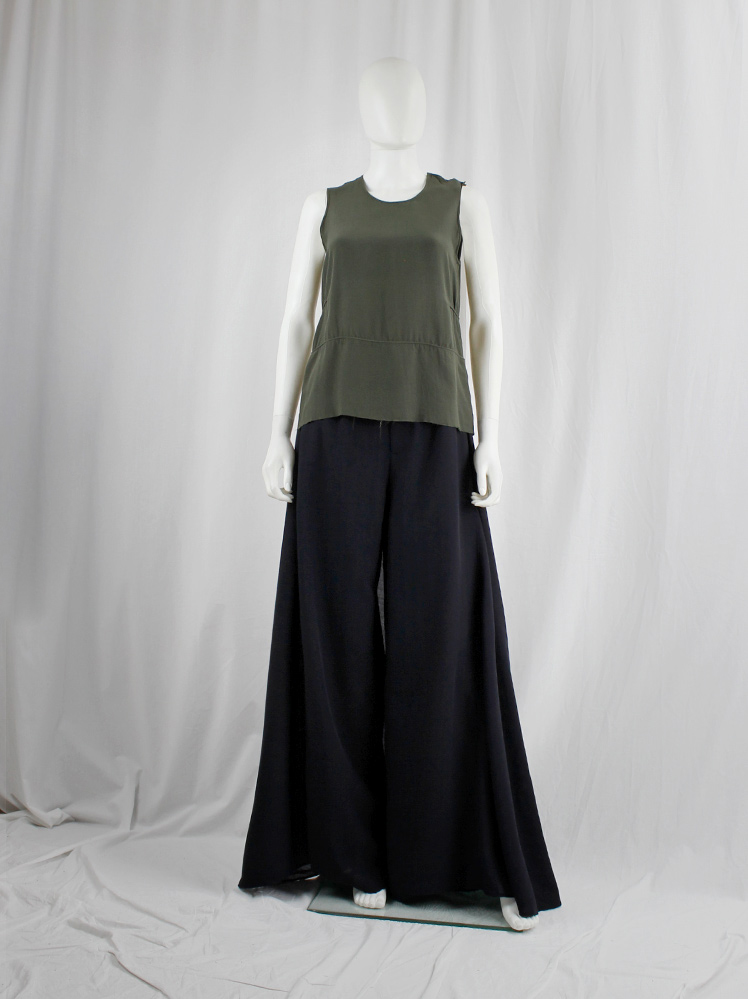 vintage Maison Martin Margiela dark green silk top with outwards piping and frayed hemline fall 2000 (8)
