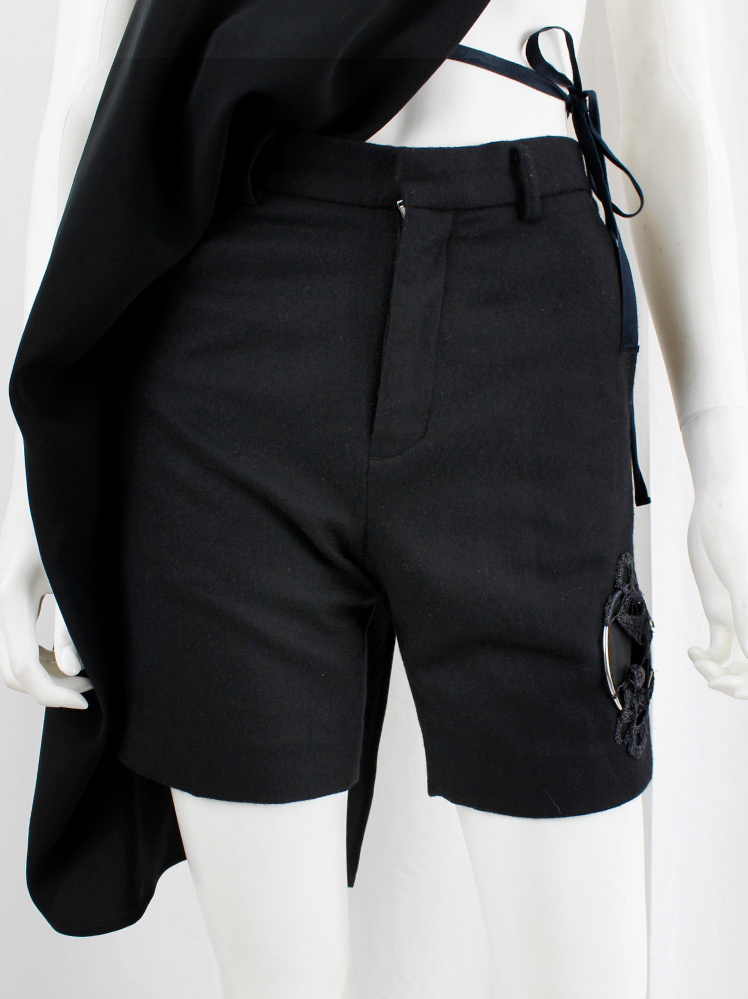 vintage Noir Kei Ninomiya dark blue shorts with silver circle covered with ‘crow’s nest’ knit — fall 2013 (1)