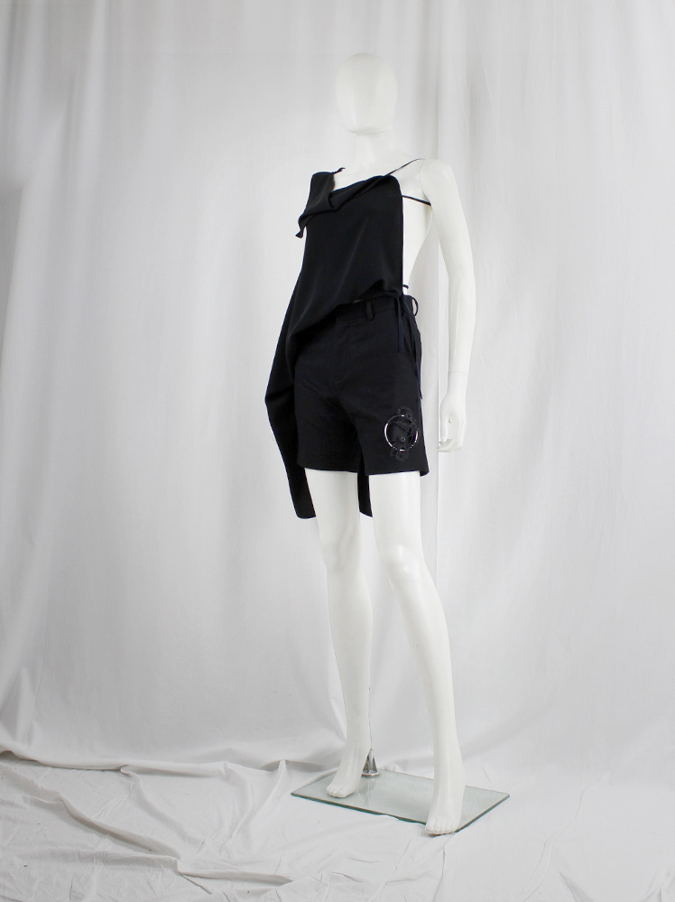 vintage Noir Kei Ninomiya dark blue shorts with silver circle covered with ‘crow’s nest’ knit — fall 2013 (5)