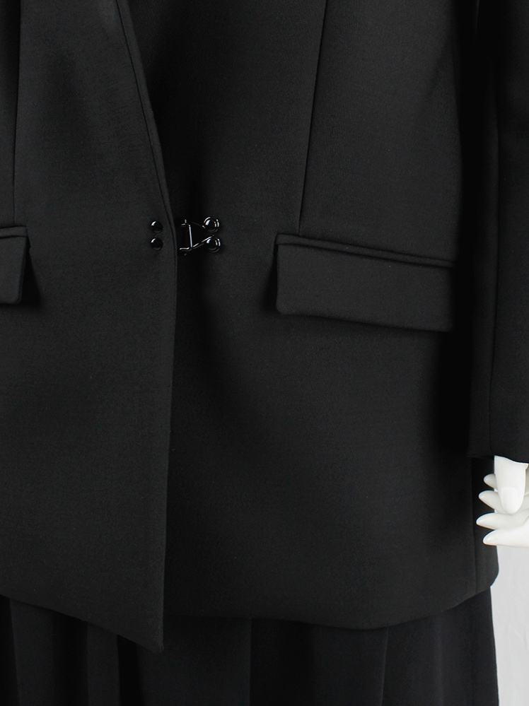 vintage Olivier Theyskens black oversized blazer with asymmetric hook closure (3)