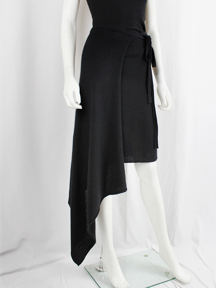 vintage Ann Demeulemeester black wool wrap skirt with longer side drape fall 2000 (3)