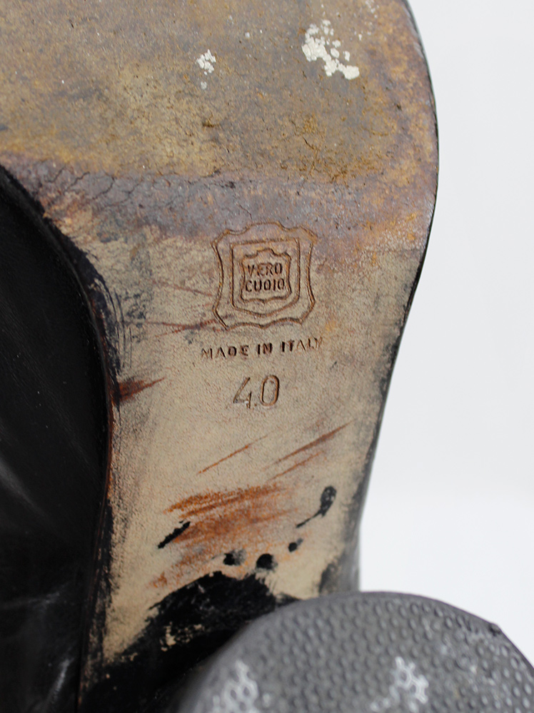 vintage Maison Martin Margiela black classic tabi boots with cylinder heel 1990s 90s (17)