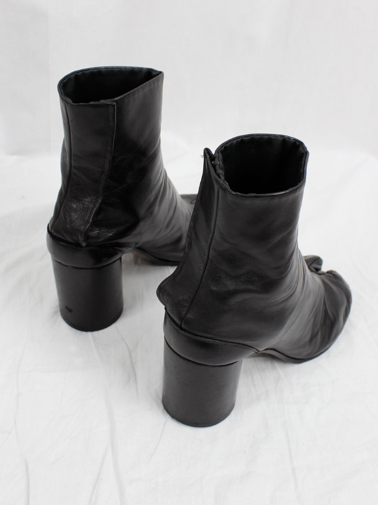 vintage Maison Martin Margiela black classic tabi boots with cylinder heel 1990s 90s (6)