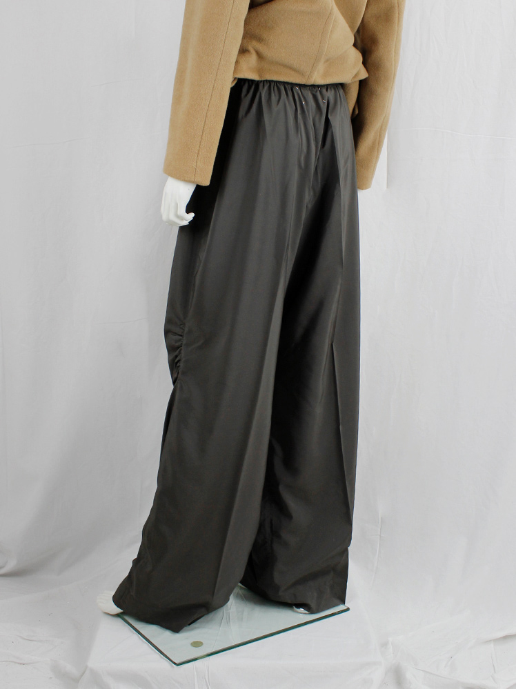 archive Maison Martin Margiela brown wide trousers with stretched out knees fall 1996 (12)