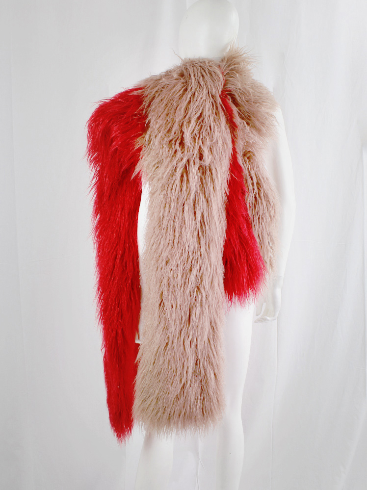 vintage Dries Van Noten salmon and red oversized shaggy faux fur scarf fall 2018 (19)