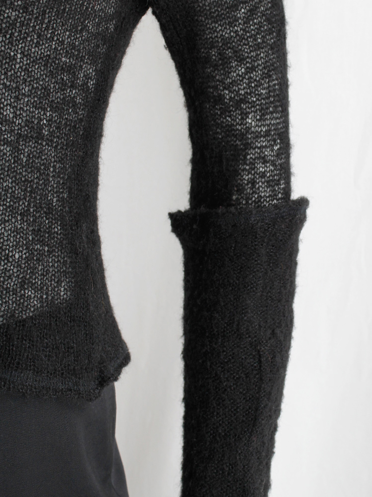 vintage Kaat Tilley black lightweight jumper with extra long sleeves that fold up as armwarmers (18)