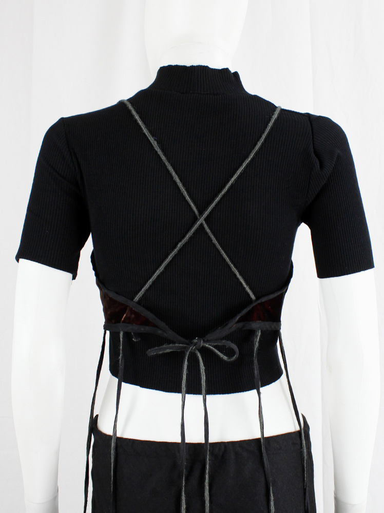 vintage Kaat Tilley burgundy velvet underbust corset with black boning and long back straps (10)