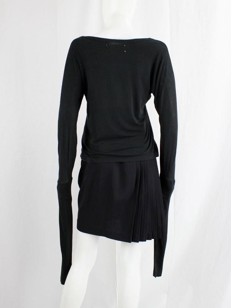 vintage Maison Martin Margiela black jumper with extra long sleeves spring 2006 (4)