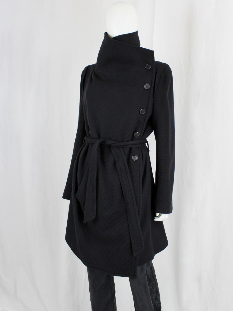 vintage Ann Demeulemeester black coat with large standing neckline and asymmetric button closure fall 2010 (3)
