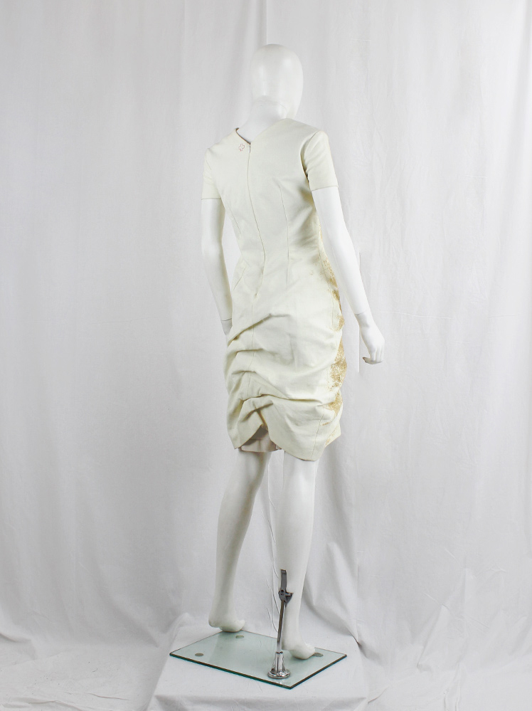 vintage af Vandevorst beige dress with scrunched up skirt decorated with beach sand spring 2014 (13)
