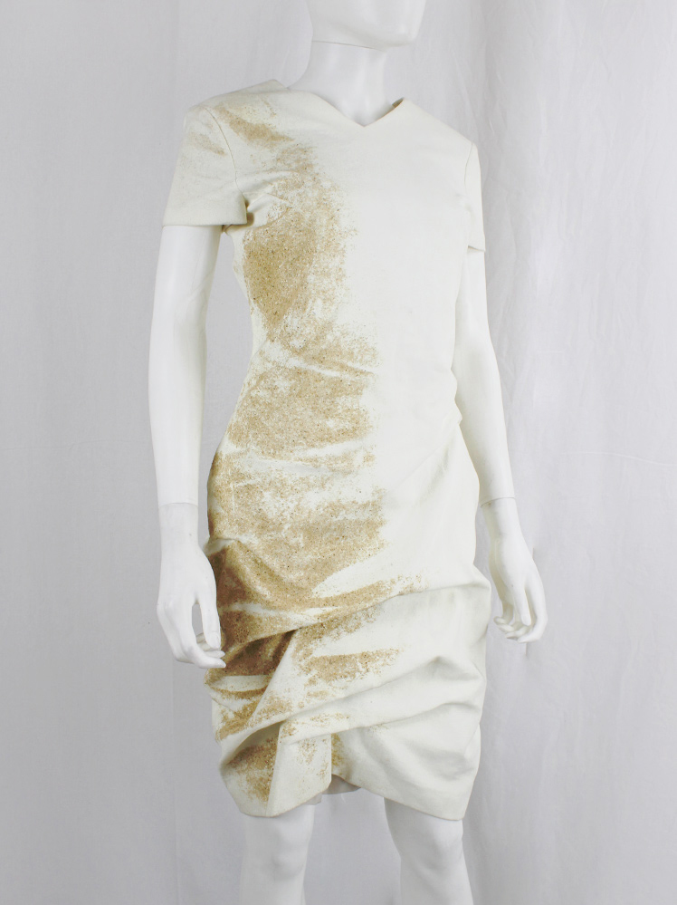 vintage af Vandevorst beige dress with scrunched up skirt decorated with beach sand spring 2014 (5)